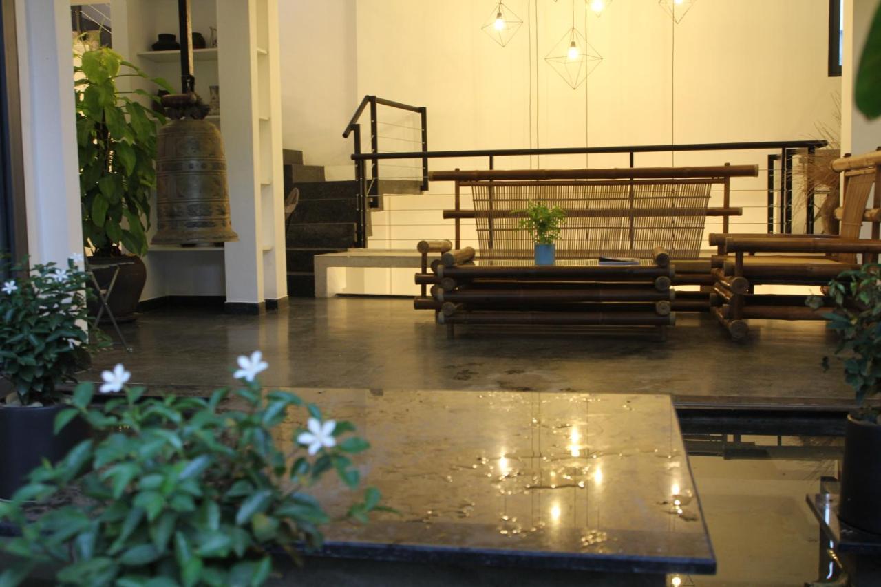 Nam Mua Boutique Hotel Hue Exterior photo